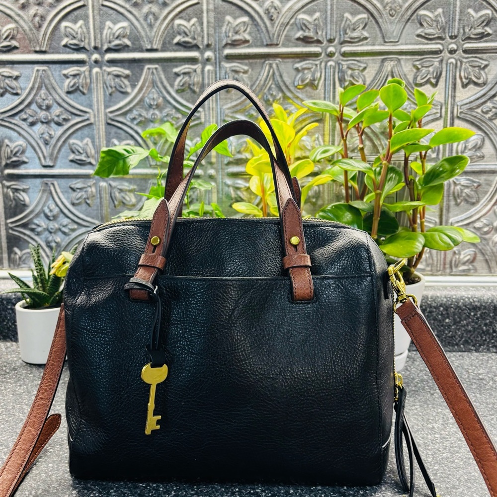 Fossil Rachel Satchel/Crossbody Black Leather Handbag